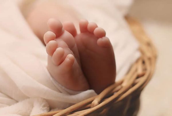The newborn baby's foot - Joy of Life Surrogacy